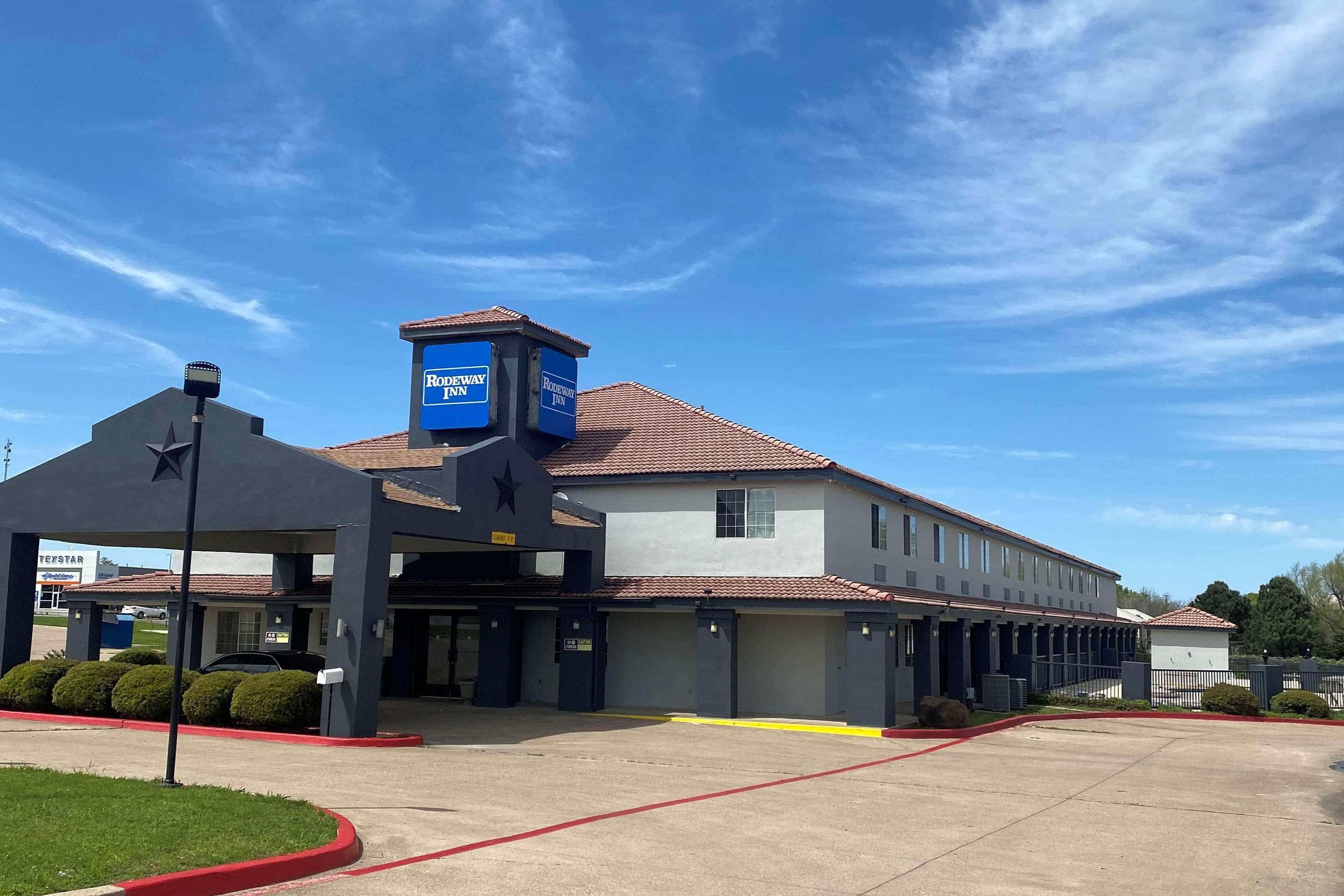 Rodeway Inn Stephenville Exterior foto
